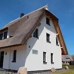 Fewo-hiddenseeblick Apartment *
