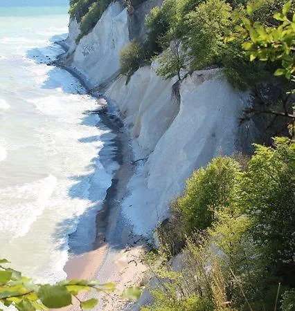 Fewo-hiddenseeblick *