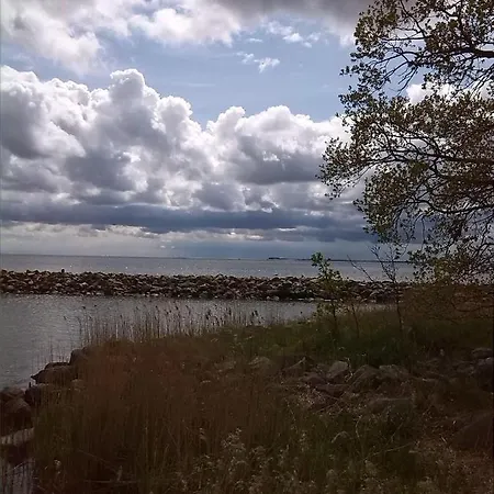 Apartment Fewo-hiddenseeblick Dranske