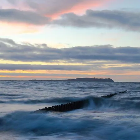 Apartment Fewo-hiddenseeblick